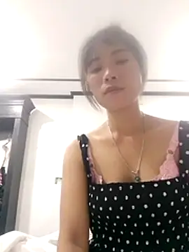 Snapshot of mekaka00 chatting on October 26, 2025, 1:55 pm mekaka00 online show from October 26, 2025, 1:55 pm