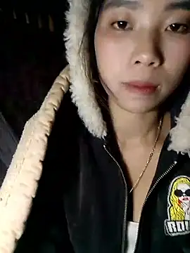 mekaka00 online show from November 30, 2025, 3:51 am