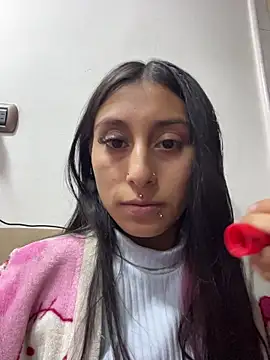 Violeet-Smith online show from November 2, 2025, 10:48 pm