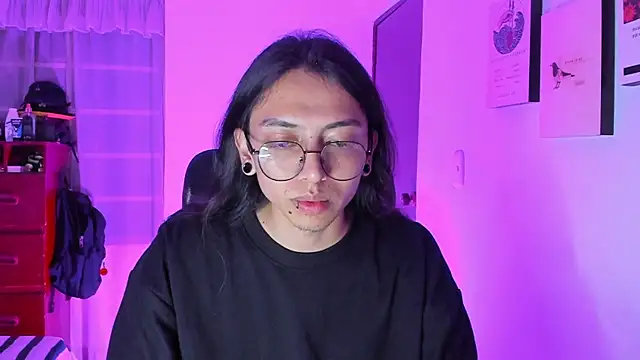  Astrea  online show from February 26, 2026, 12:32 am