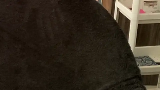 Snapshot of MakeMeAwareAah chatting on October 22, 2025, 3:50 am MakeMeAwareAah online show from October 22, 2025, 3:50 am