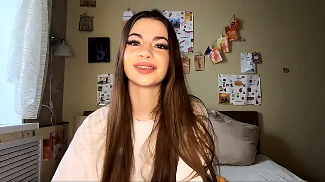 Snapshot of TheRealAnna chatting on November 4, 2025, 8:51 am TheRealAnna online show from November 4, 2025, 8:51 am