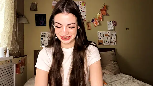 Snapshot of TheRealAnna chatting on November 26, 2025, 10:15 am TheRealAnna online show from November 26, 2025, 10:15 am