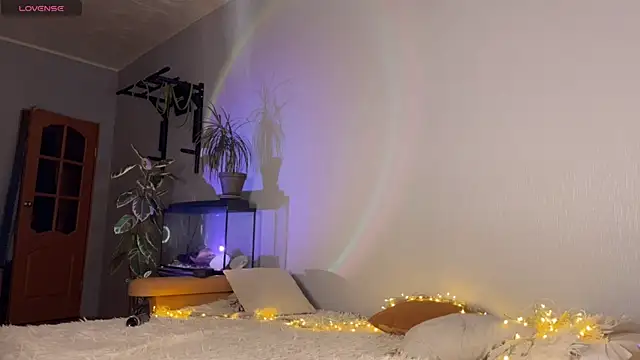 Lin Cherie online show from November 18, 2025, 4:54 pm