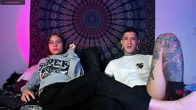 cleoo jhonny online show from February 19, 2026, 5:59 am