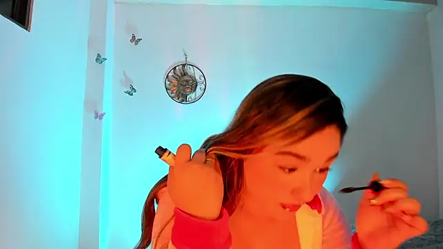 Snapshot of Soouf_ chatting on November 16, 2025, 10:09 am Soouf online show from November 16, 2025, 10:09 am