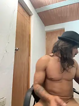 Snapshot of caiiobahia chatting on November 2, 2025, 3:55 am caiiobahia online show from November 2, 2025, 3:55 am