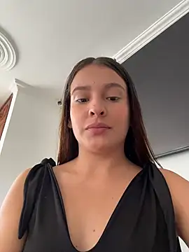 Snapshot of Talia_Bonet chatting on June 1, 2026, 2:50 pm Talia Bonet online show from June 1, 2026, 2:50 pm