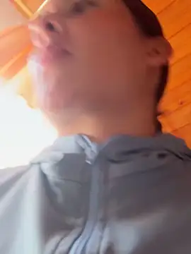 Talia Bonet online show from October 23, 2025, 1:32 pm