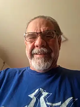 pena633 online show from February 9, 2026, 6:39 pm