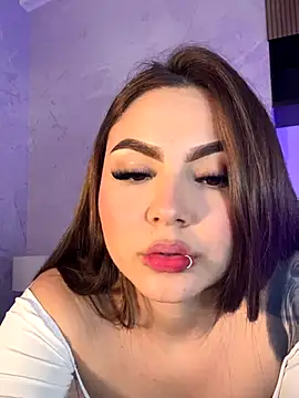 Snapshot of Beella1_ chatting on October 26, 2025, 4:07 pm Beella1 online show from October 26, 2025, 4:07 pm