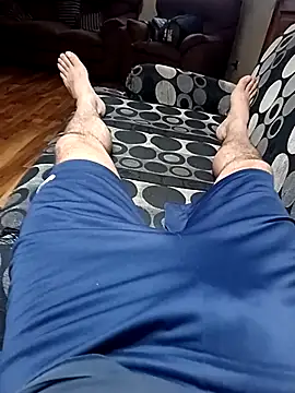 MFUE2020 online show from December 5, 2025, 1:05 am