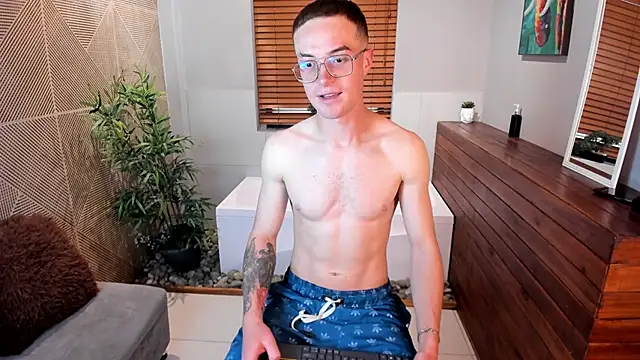 Lil James online show from November 6, 2025, 7:51 pm