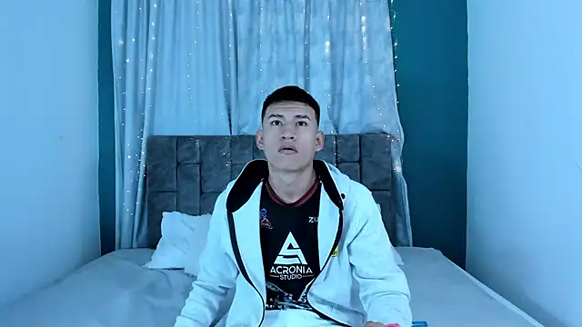 Nicolas Torres  online show from December 20, 2025, 5:32 am