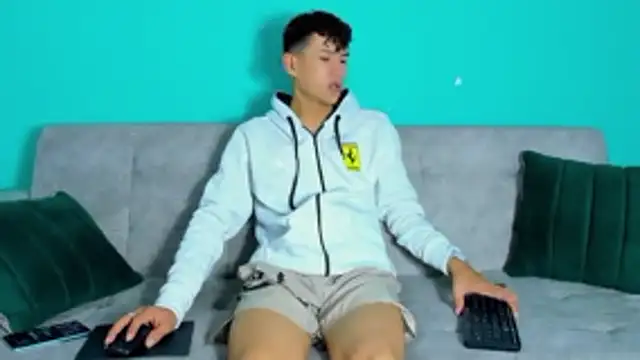 Nicolas Torres  online show from November 23, 2025, 5:17 am