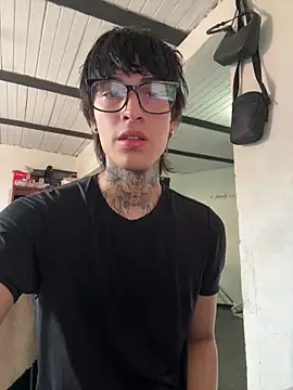 Snapshot of sflps chatting on February 28, 2026, 5:23 pm sflps online show from February 28, 2026, 5:23 pm