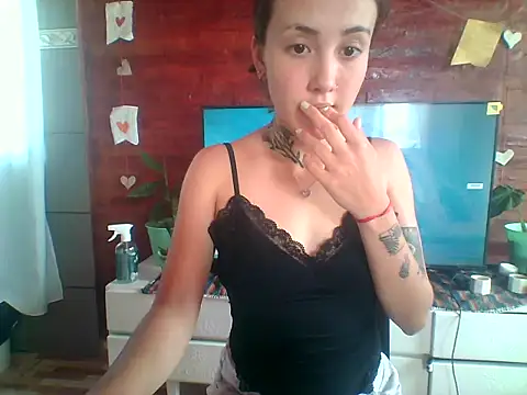 Snapshot of Priscilla-069 chatting on October 21, 2025, 4:39 pm Priscilla-069 online show from October 21, 2025, 4:39 pm