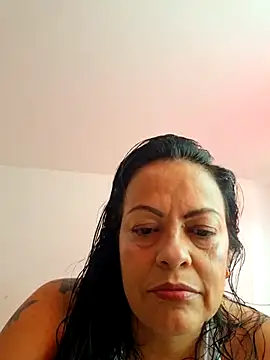 Snapshot of viviana-sexi chatting on May 25, 2026, 1:32 pm viviana-sexi online show from May 25, 2026, 1:32 pm
