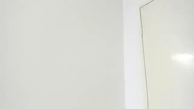 Snapshot of mirandaduboiss chatting on December 19, 2025, 5:04 pm mirandaduboiss online show from December 19, 2025, 5:04 pm