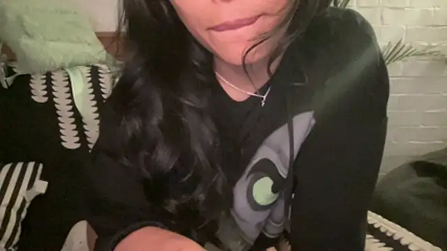 kaithra online show from March 8, 2026, 3:32 am