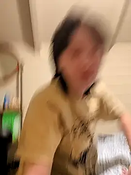 kutekiwi online show from November 28, 2025, 1:17 am