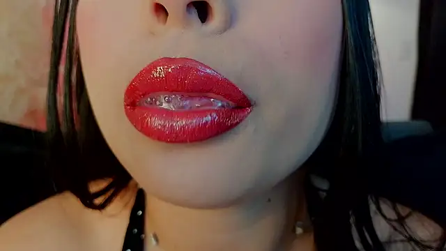 mia roux1 online show from January 8, 2026, 11:22 pm