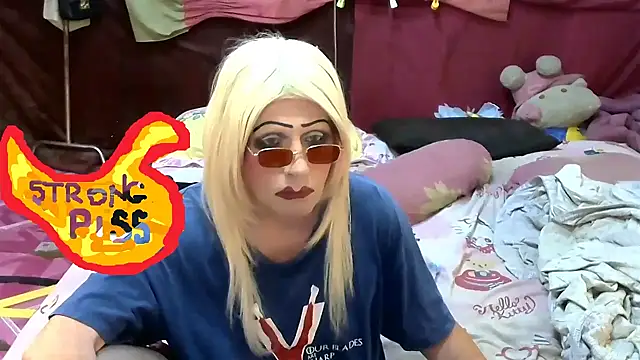 horni4luv online show from February 3, 2026, 9:20 pm