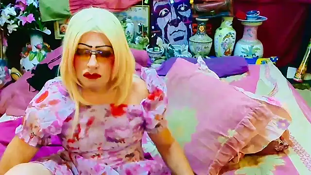 Snapshot of horni4luv chatting on November 29, 2025, 10:32 pm horni4luv online show from November 29, 2025, 10:32 pm