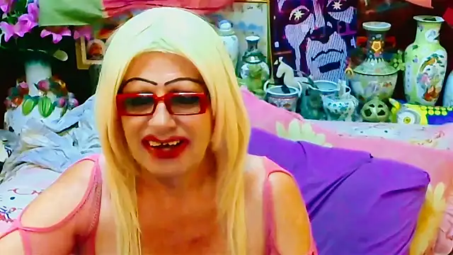 Snapshot of horni4luv chatting on October 21, 2025, 4:45 am horni4luv online show from October 21, 2025, 4:45 am