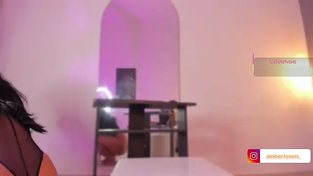 Snapshot of Miss_ambrer_ chatting on November 24, 2025, 4:23 am Miss ambrer online show from November 24, 2025, 4:23 am