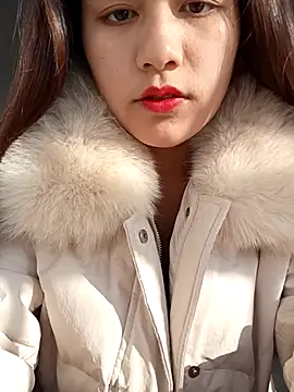 Snapshot of love-xx chatting on November 19, 2025, 1:05 am love-xx online show from November 19, 2025, 1:05 am