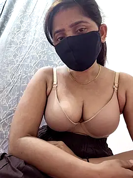 Snapshot of Bengoli_couple chatting on December 17, 2025, 4:56 pm Bengoli couple online show from December 17, 2025, 4:56 pm