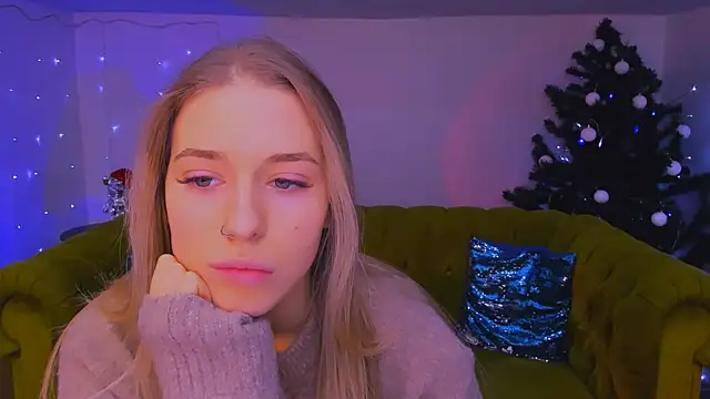 Snapshot of sassy_cutie chatting on January 15, 2026, 1:36 pm sassy cutie online show from January 15, 2026, 1:36 pm