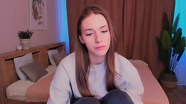 Snapshot of sassy_cutie chatting on February 24, 2026, 2:18 pm sassy cutie online show from February 24, 2026, 2:18 pm