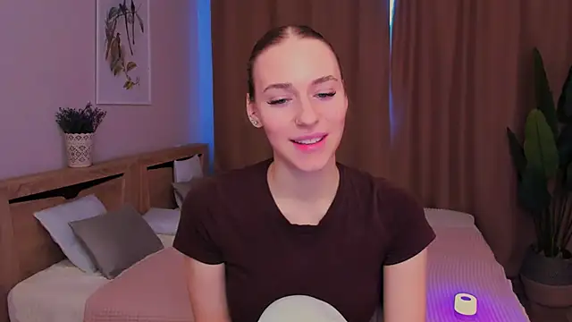 Snapshot of sassy_cutie chatting on February 4, 2026, 1:39 pm sassy cutie online show from February 4, 2026, 1:39 pm