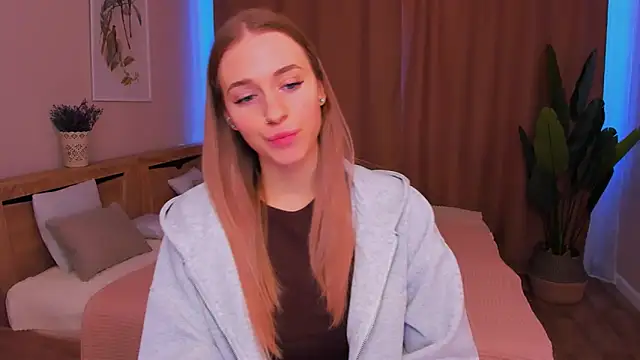 Snapshot of sassy_cutie chatting on February 2, 2026, 10:14 am sassy cutie online show from February 2, 2026, 10:14 am