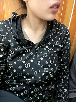 Snapshot of kitty-20x chatting on October 23, 2025, 10:36 am kitty-20x online show from October 23, 2025, 10:36 am