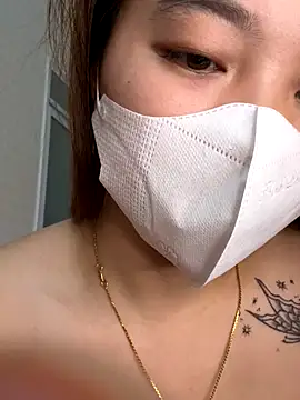 Snapshot of helo-kitty chatting on December 2, 2025, 8:05 am helo-kitty online show from December 2, 2025, 8:05 am