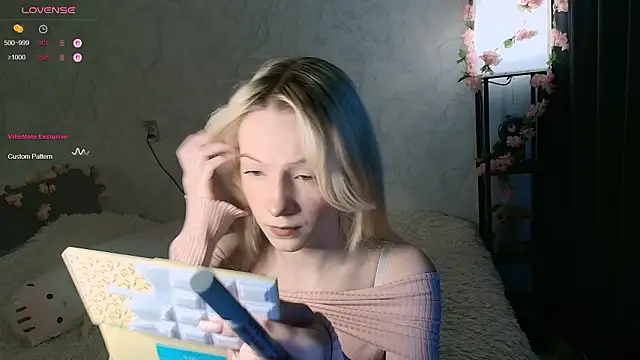 Snapshot of passionate_caramel chatting on February 13, 2026, 1:22 pm passionate caramel online show from February 13, 2026, 1:22 pm