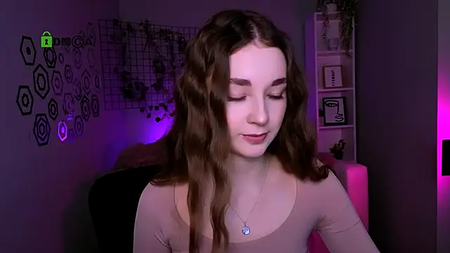 alisabliss online show from December 16, 2025, 8:13 pm