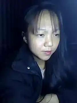 Snapshot of Quynhsumon chatting on November 24, 2025, 2:50 pm Quynhsumon online show from November 24, 2025, 2:50 pm