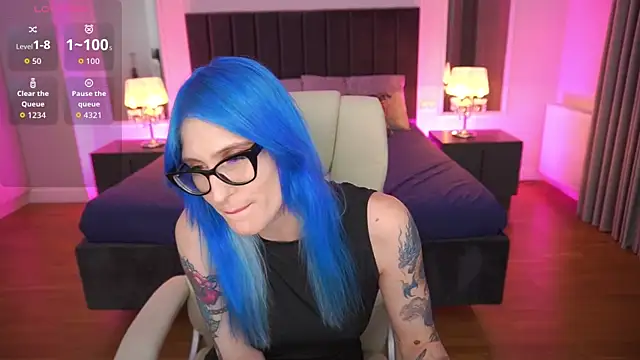 Snapshot of CassaBlaze chatting on May 17, 2026, 9:48 pm CassaBlaze online show from May 17, 2026, 9:48 pm