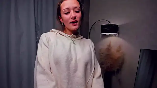 KeshaRachi online show from November 8, 2025, 1:09 am