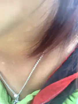 Snapshot of Lara-11 chatting on November 6, 2025, 3:32 am Lara-11 online show from November 6, 2025, 3:32 am