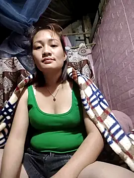 Snapshot of Lara-11 chatting on November 3, 2025, 12:53 pm Lara-11 online show from November 3, 2025, 12:53 pm