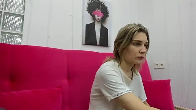 Tenderly Sophie online show from February 24, 2026, 1:28 am