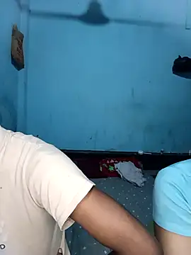 CoupleShow 432 online show from November 20, 2025, 11:55 am