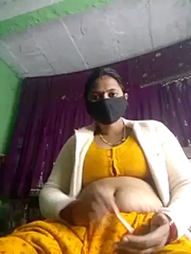 QRESABABY online show from December 5, 2025, 10:36 am