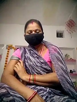 QRESABABY online show from October 22, 2025, 8:52 pm