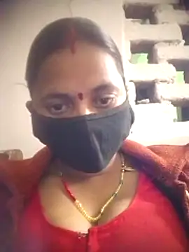 QRESABABY online show from October 30, 2025, 1:09 pm